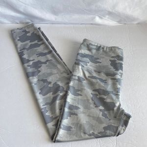 Kyodan Gray Camouflage Leggings